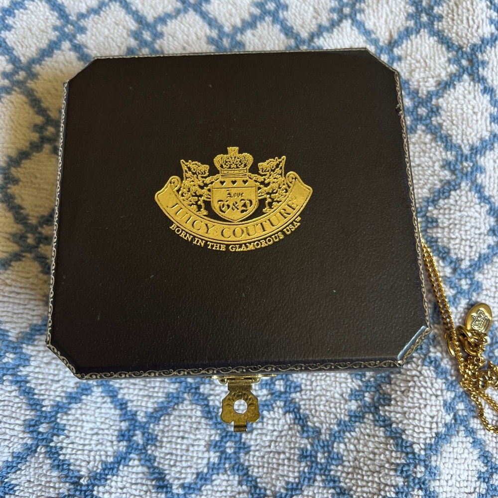 Juicy Couture Retro Pam & Gela Heart Lock Totally Secure Couture Necklace